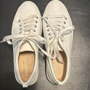 Vionic Women's Classic White Lace-Up Sneakers